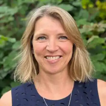 Headshot of Abbi, Community Partnerships Manager