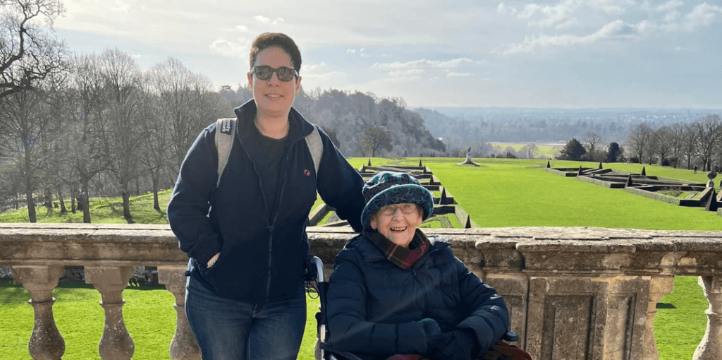 Live-in carer celebrates third year anniversary with client